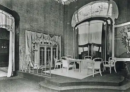 Dining room by Horta displayed at the 1902 Turin International Exposition