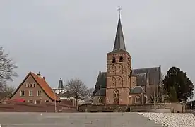 Mook, church