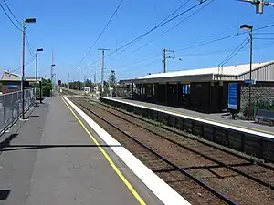 Southbound view from Aspendale platform 1 facing towards platform 2