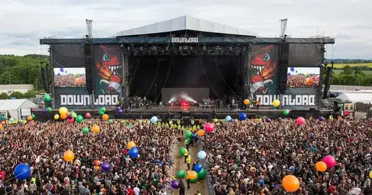Barriers in use at download festival